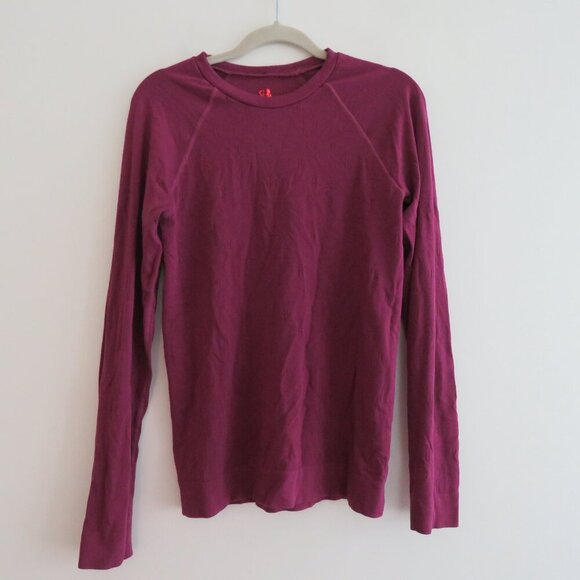 SWEATY BETTY Modal Dot Jacquard Base Layer Top in Amaranth Pink - Size S - Picture 2 of 15